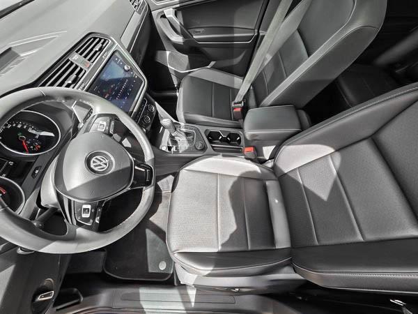 volkswagen Tiguan 2021 - 12