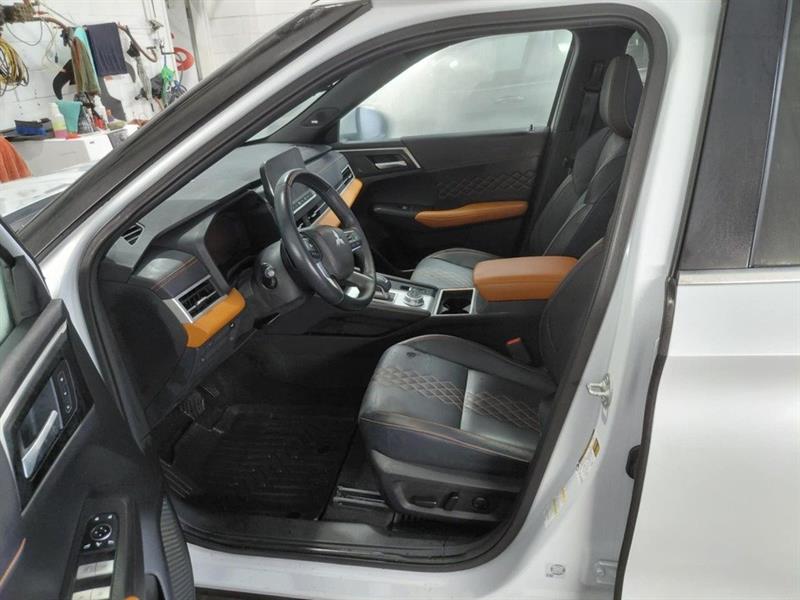 mitsubishi Outlander 2024 - 46