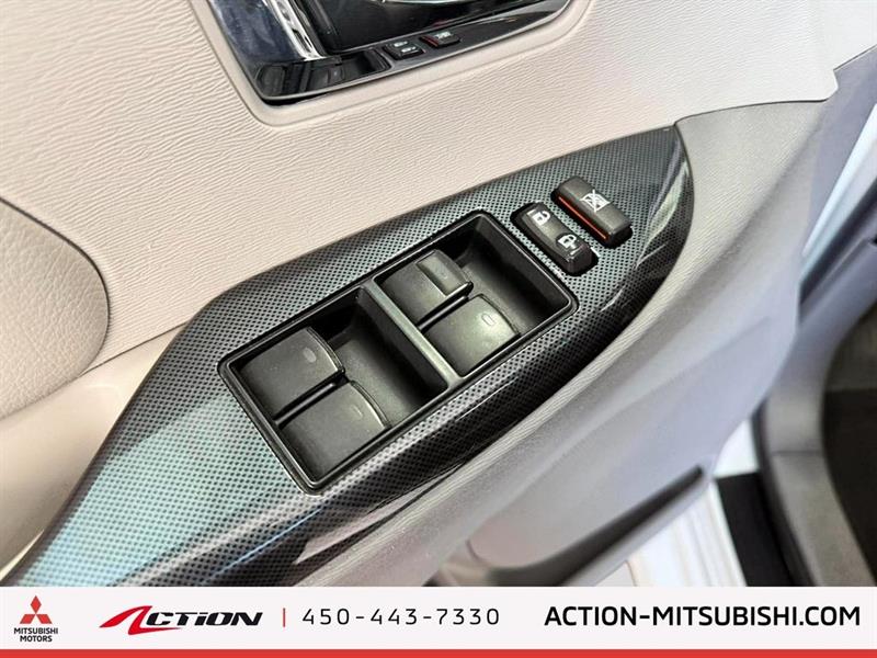 toyota Sienna 2014 - 10