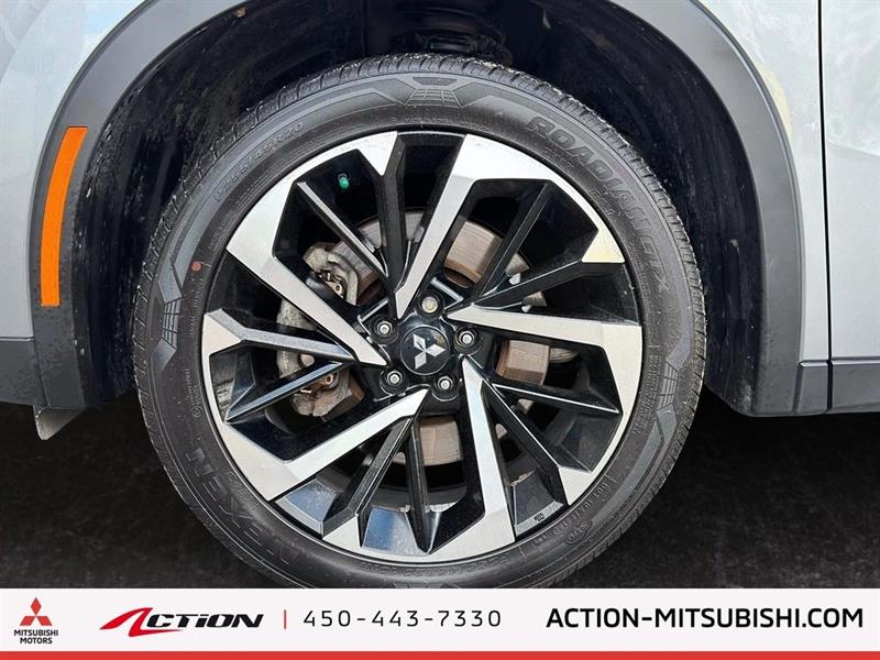 mitsubishi Outlander rechargeable 2023 - 10