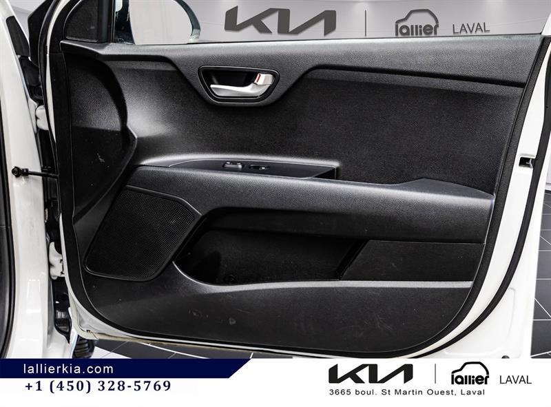 kia Rio 2018 - 17