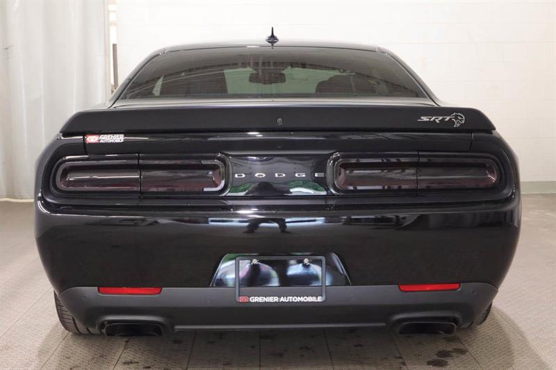 dodge Challenger 2022 - 6