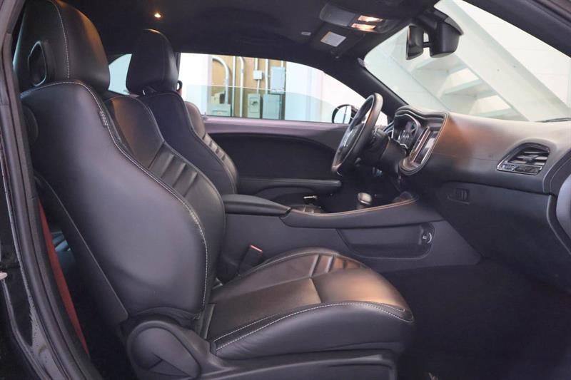 dodge Challenger 2022 - 13