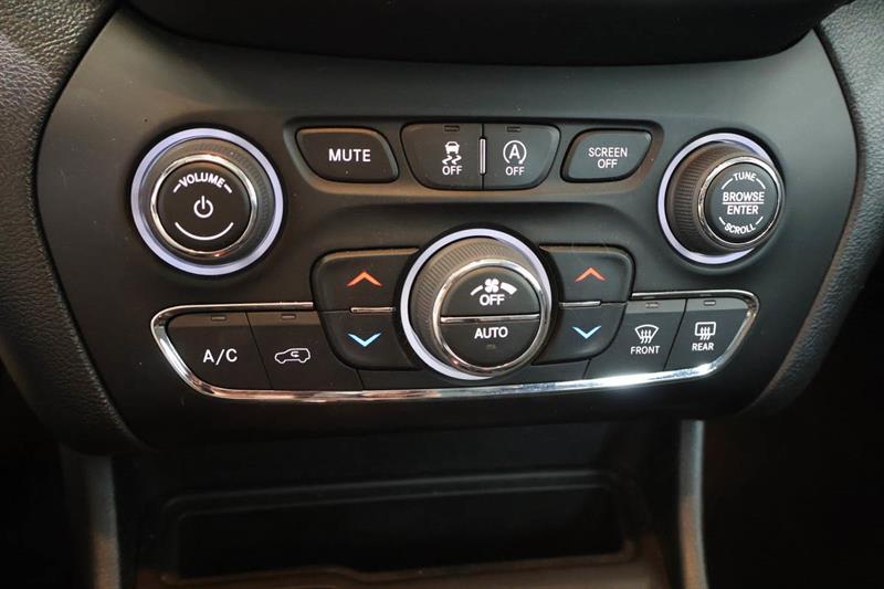 jeep Cherokee 2022 - 25