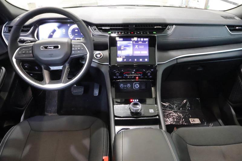 jeep Grand Cherokee 2026 - 11