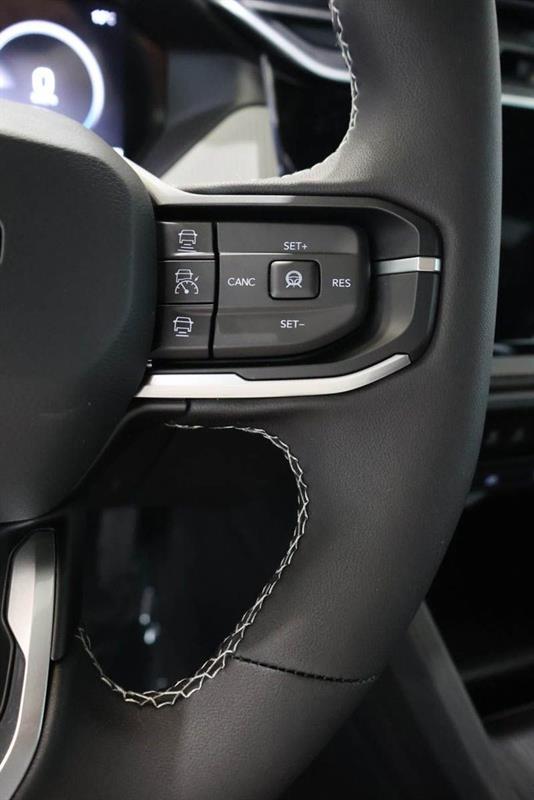 jeep Cherokee 2026 - 14