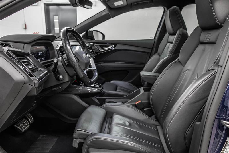 audi Q4 e-tron 2022 - 15