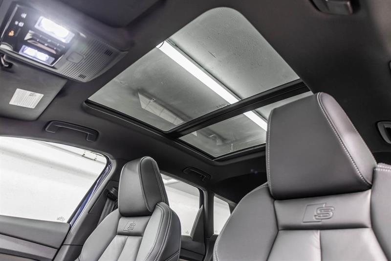 audi Q4 e-tron 2022 - 32