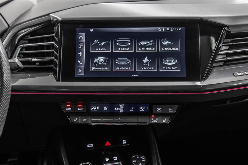 audi Q4 e-tron 2022 - 36