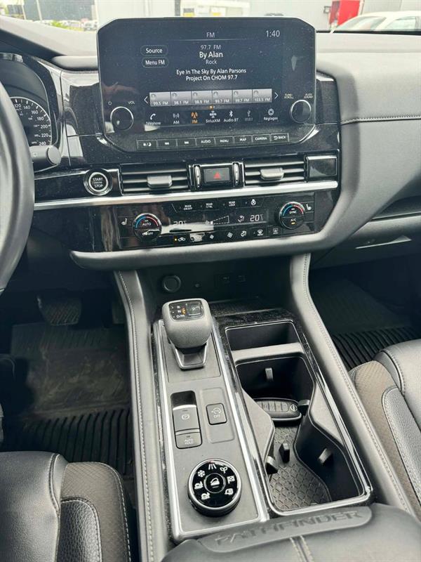 nissan Pathfinder 2023 - 15
