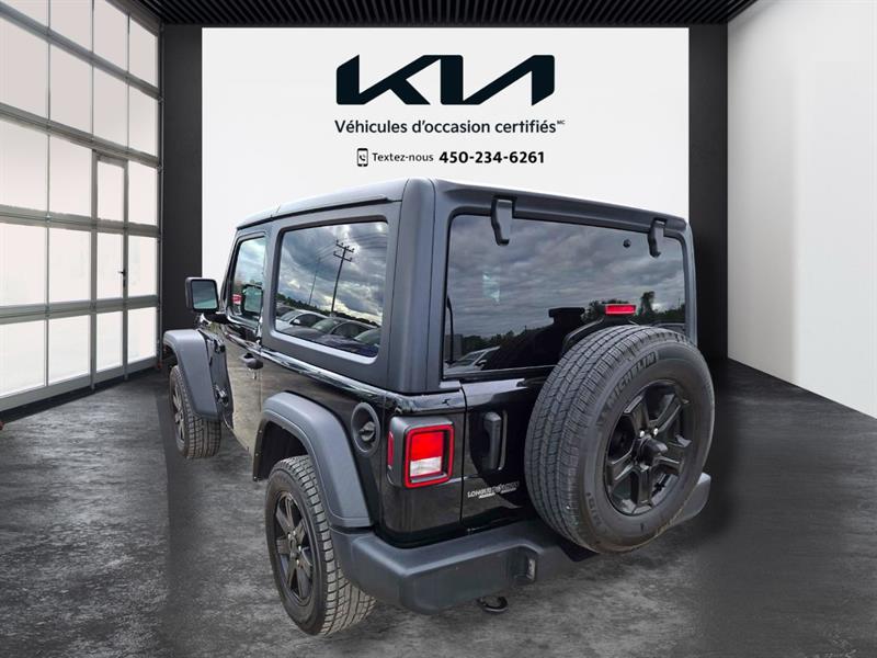 jeep Wrangler 2022 - 11