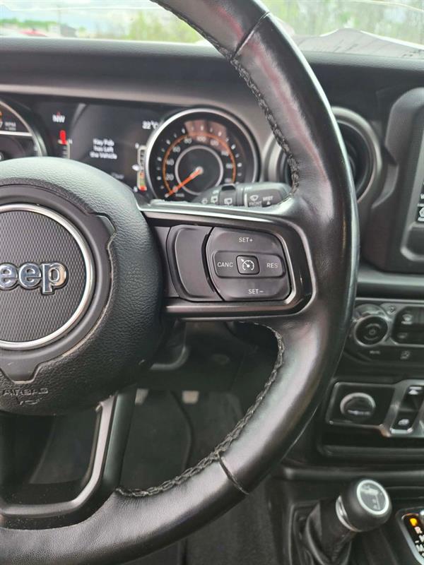 jeep Wrangler 2022 - 13
