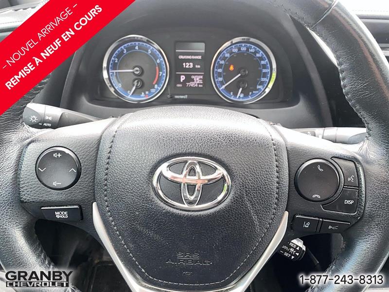 toyota Corolla 2018 - 13