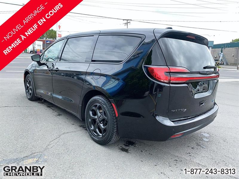 chrysler Pacifica Hybrid 2022 - 7