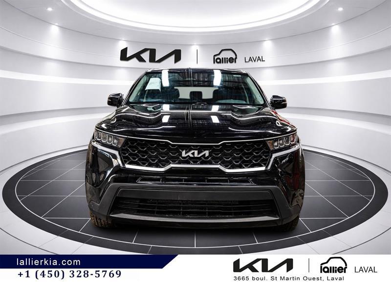 2023 Kia Sorento - Image 2