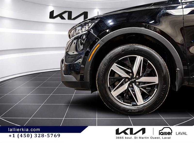2023 Kia Sorento - Image 10