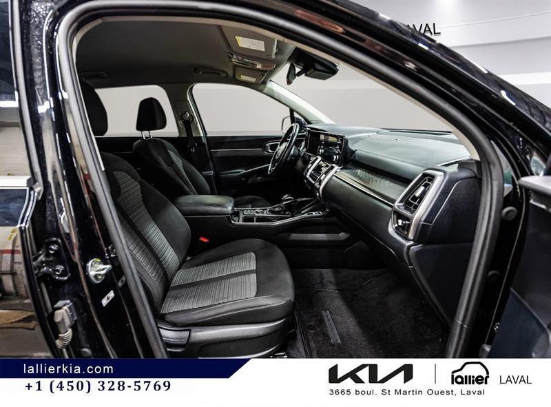 2023 Kia Sorento - Image 18