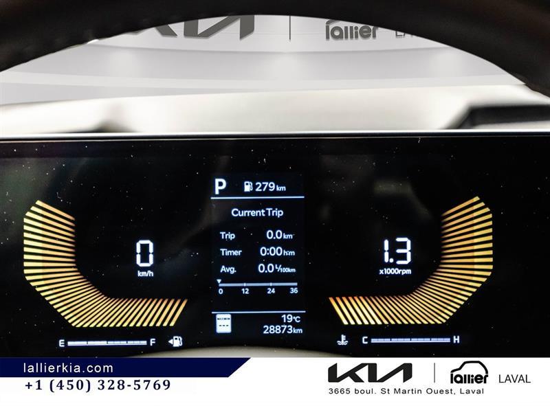 2025 Kia Carnival - Image 24