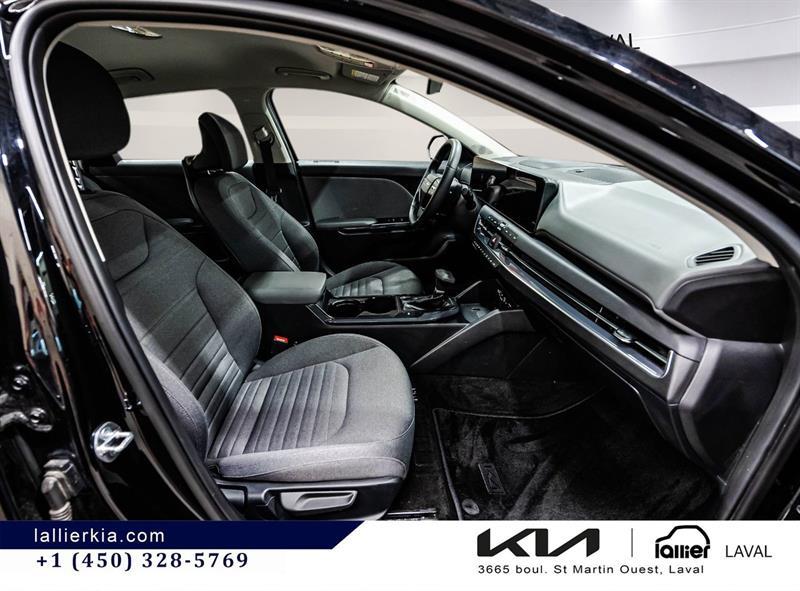 2025 Kia K4 - Image 18