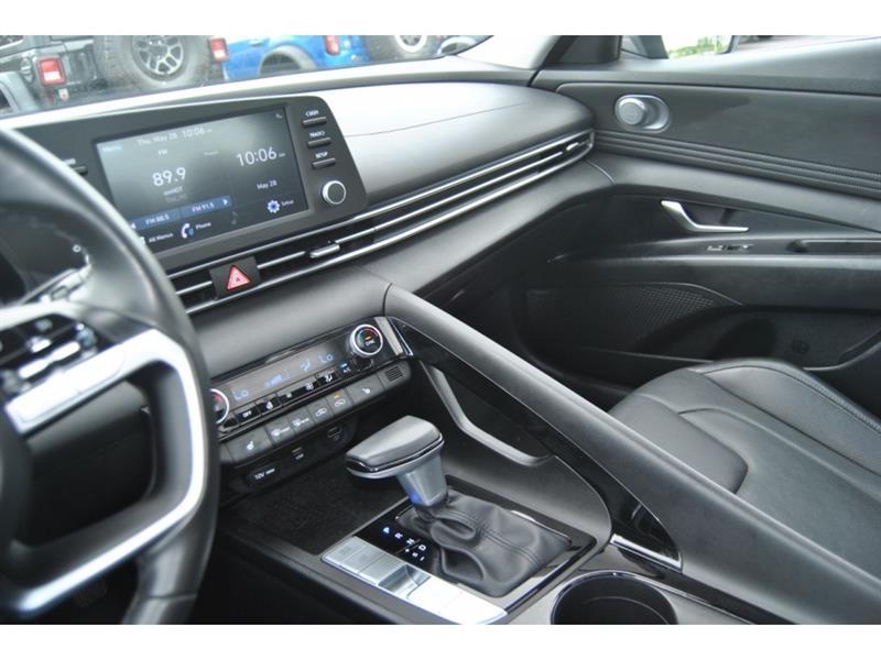 2021 Hyundai Elantra - Image 15