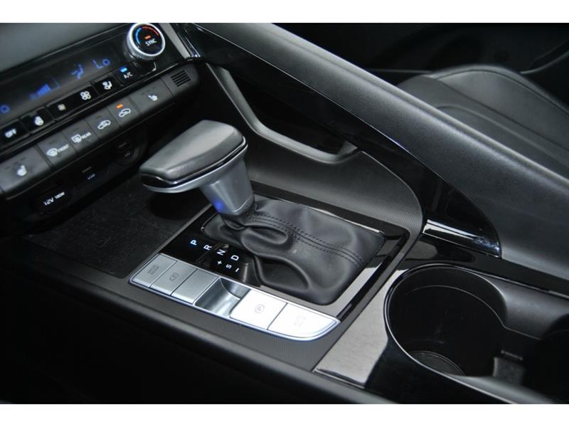 2021 Hyundai Elantra - Image 19