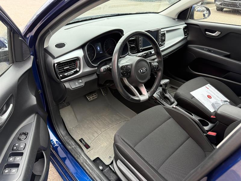 2020 Kia Rio - Image 10
