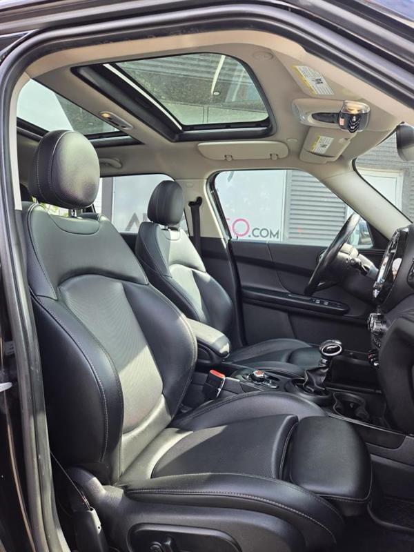 2019 Mini Countryman - Image 11