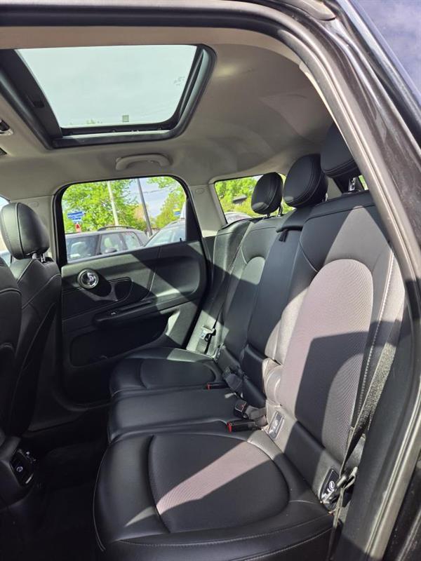 2019 Mini Countryman - Image 13