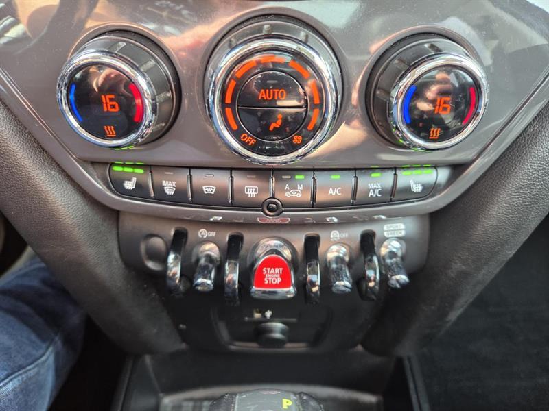 2019 Mini Countryman - Image 22