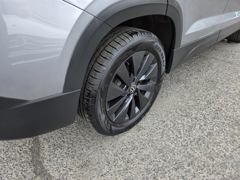 2022 Volkswagen Taos - Image 8