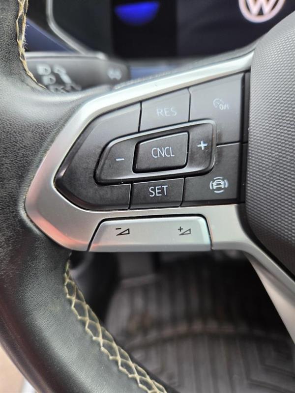 2022 Volkswagen Taos - Image 18