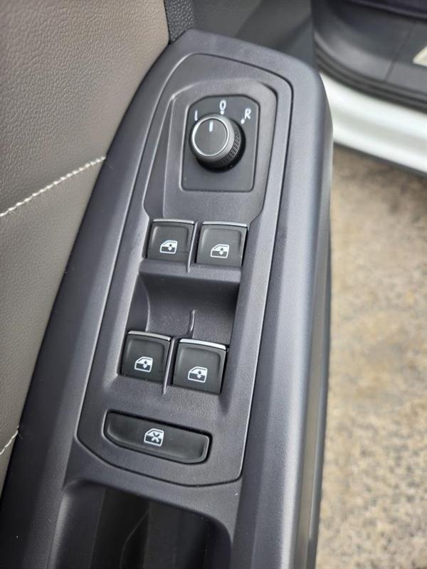 2021 Volkswagen Atlas - Image 19