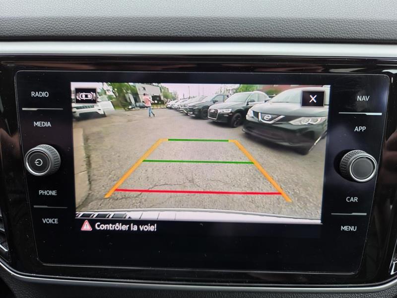 2021 Volkswagen Atlas - Image 22