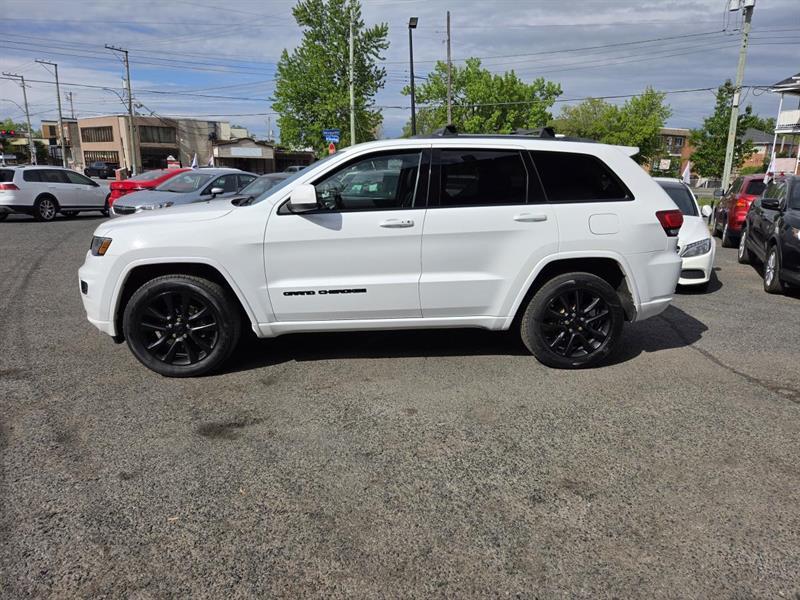 2019 Jeep Grand Cherokee - Image 4