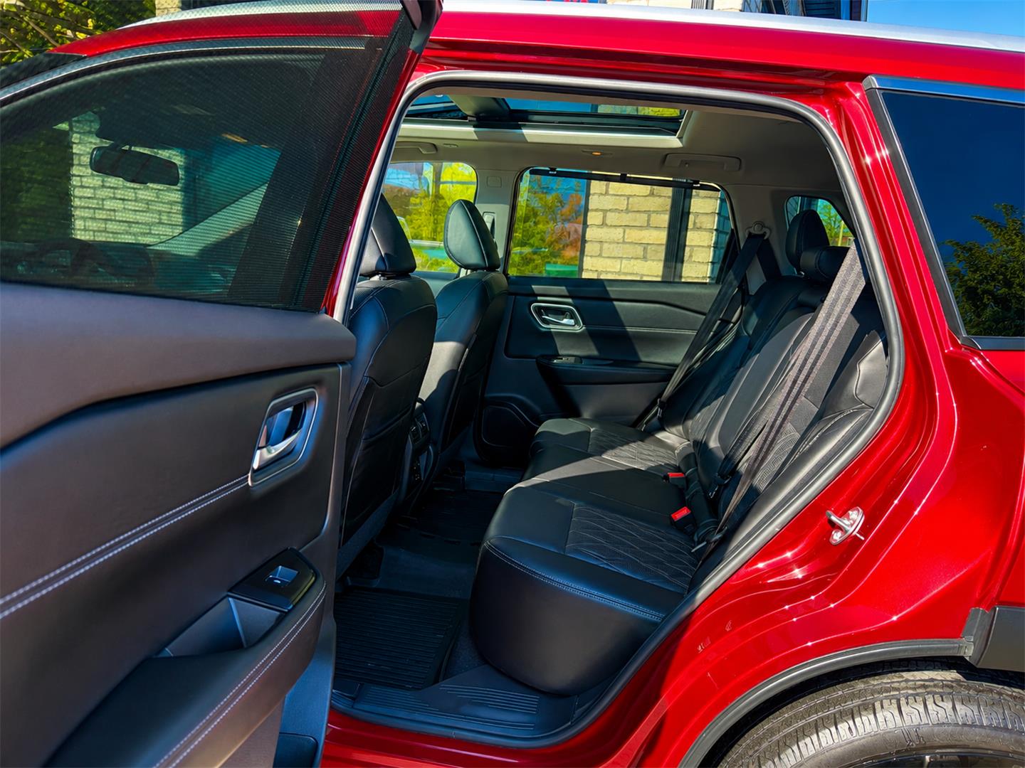 nissan Rogue 2023 - 25