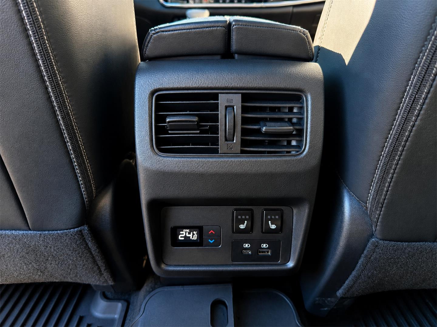 nissan Rogue 2023 - 28