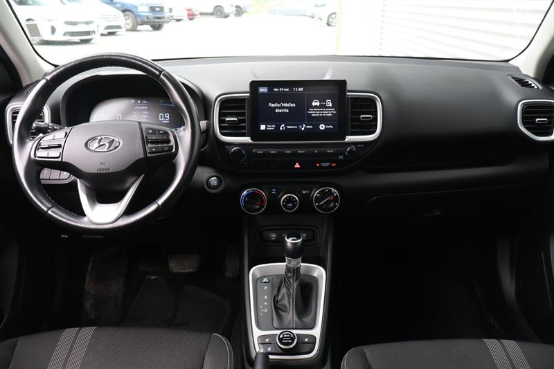 hyundai Venue 2023 - 14