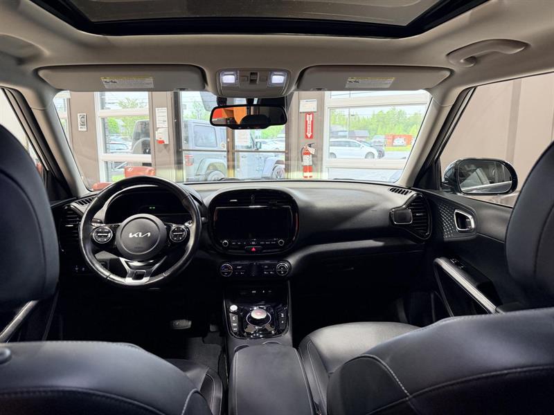 kia Soul 2023 - 27