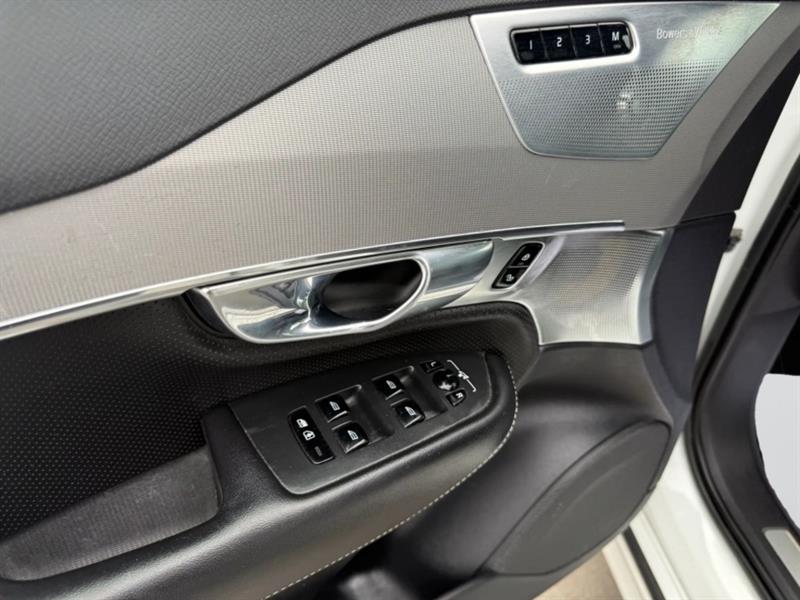 volvo XC90 2017 - 11