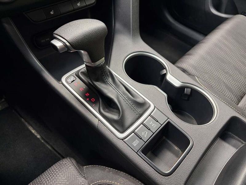 kia Sportage 2018 - 25