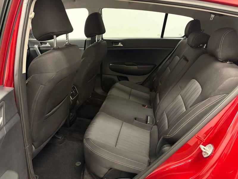 kia Sportage 2018 - 26