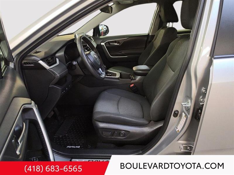 toyota RAV4 2023 - 9
