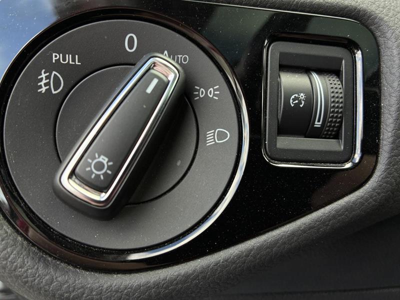 volkswagen Golf 2018 - 16