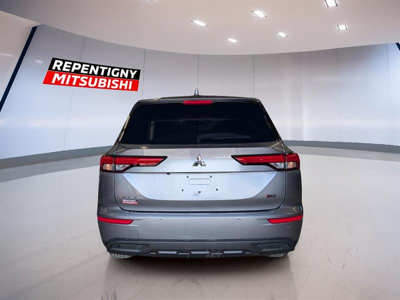mitsubishi Outlander 2023 - 5