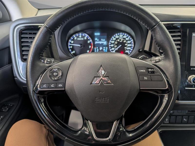 mitsubishi Outlander 2020 - 15