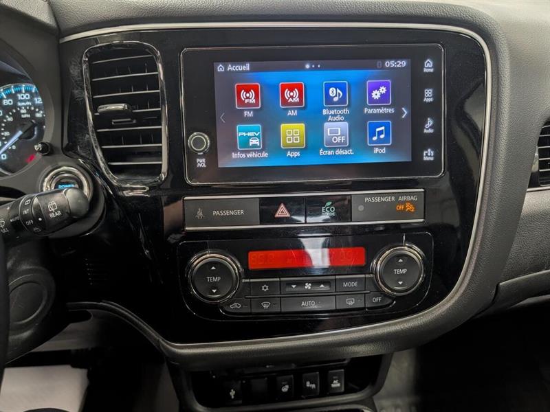 mitsubishi Outlander rechargeable 2019 - 17