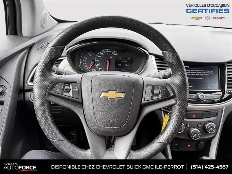 chevrolet Trax 2021 - 12