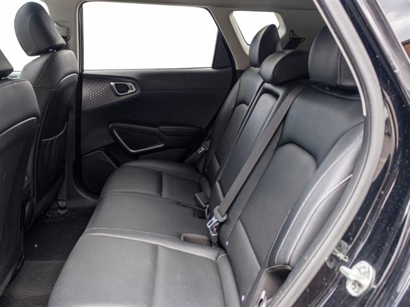 kia Soul EV 2021 - 13