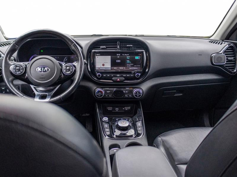 kia Soul EV 2021 - 24