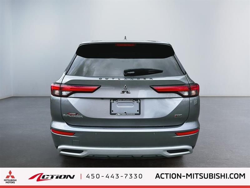 mitsubishi Outlander 2022 - 4